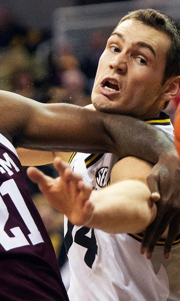 Tigers squander double digit-lead, fall 68-59 at home to the Aggies